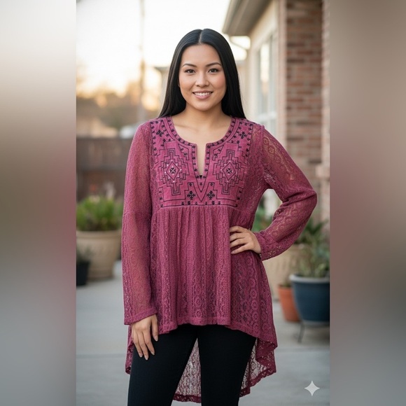Indigo Thread Co Tops - Indigo Thread Co. Flowy Lace Crochet Pheasant Top